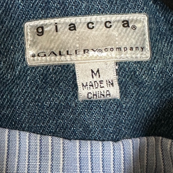 Vintage very flattering denim jacket - Picture 2 of 5